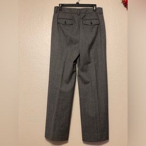 Great condition pants jones New York dark gray with white